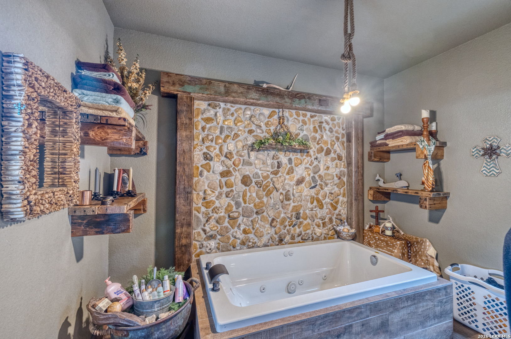 1575 Mountain Valley Road Concan, TX 78838 - Photo 22 of 44