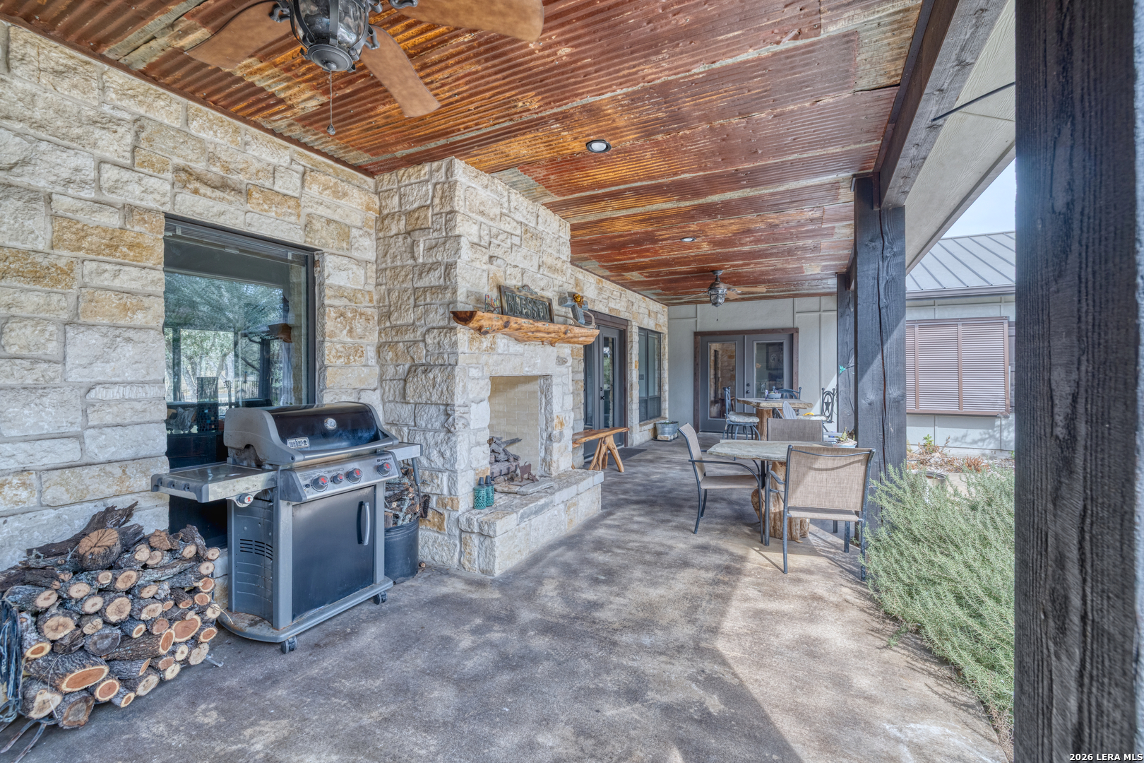 1575 Mountain Valley Road Concan, TX 78838 - Photo 41 of 44