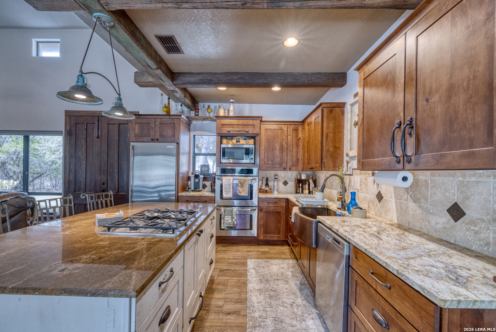 1575 Mountain Valley Road Concan, TX 78838 - Photo 8 of 44