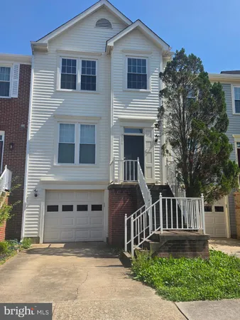 $2,995 | 7766 Black Horse Court, Manassas, VA 20109