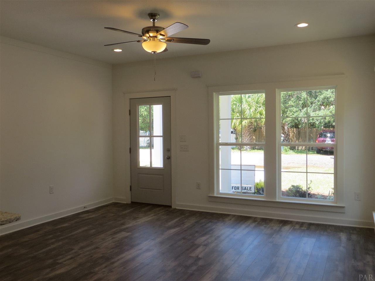 5510 Avon Road Pensacola, FL 32507 - Photo 9 of 34 Gallery Image 9