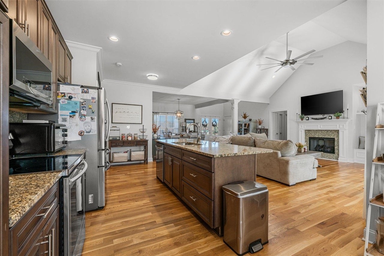 2269 Lodge Hall Road Bowling Green, KY 42101 - Photo 10 of 38 Gallery Image 10