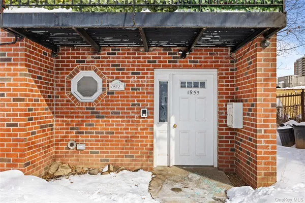 $1,198,000 | 1955 Burke Avenue | Baychester