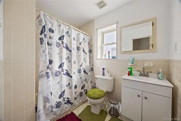 $1,198,000 | 1955 Burke Avenue | Baychester