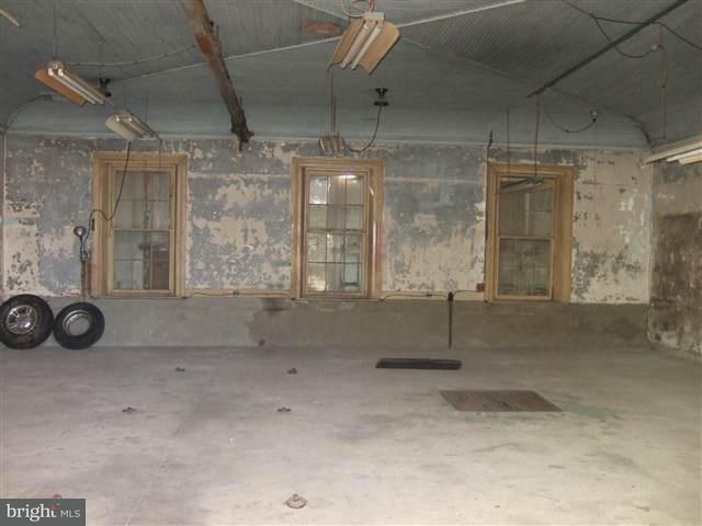 406 Zion Road Carlisle, PA 17015 - Photo 10 of 12 Gallery Image 10