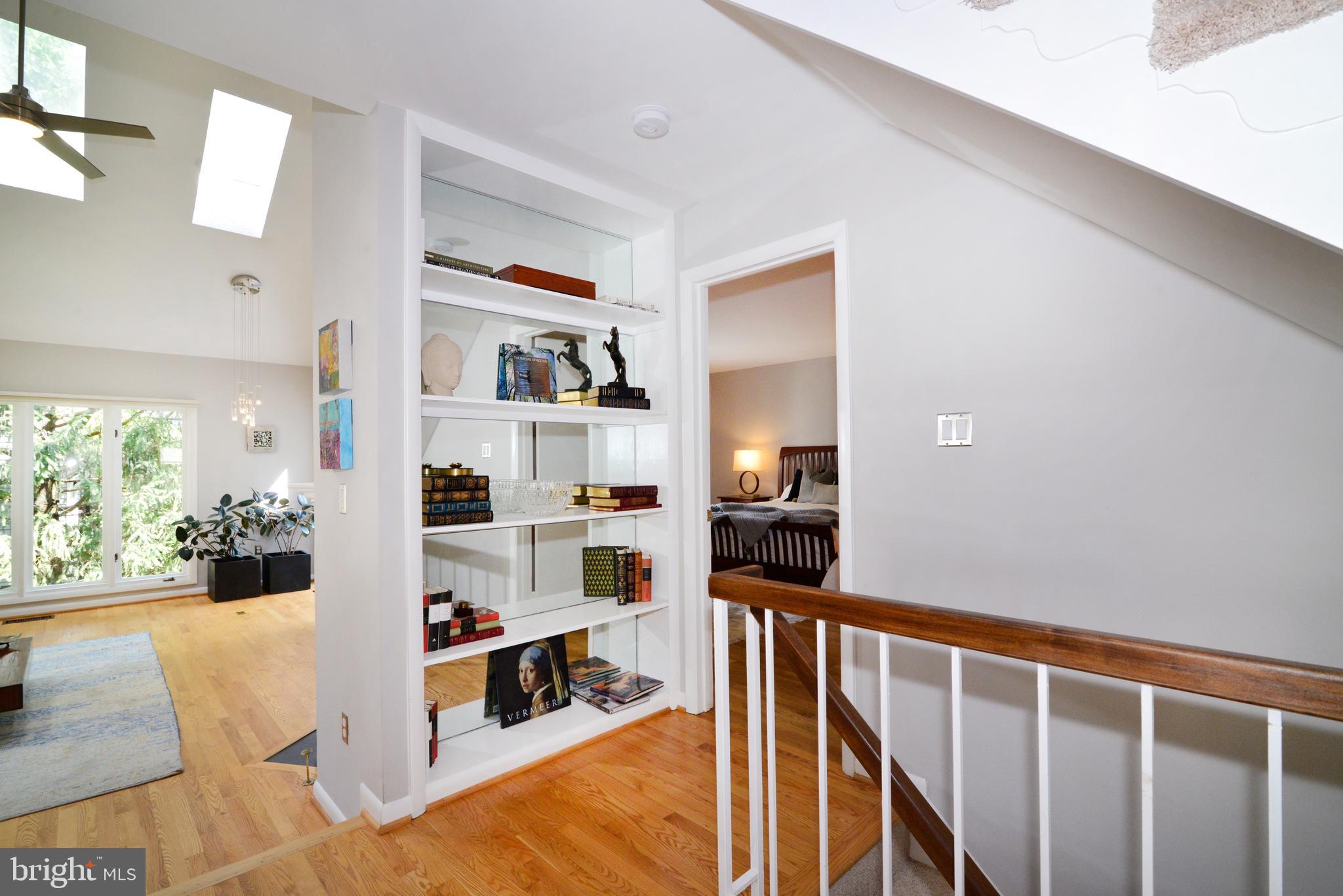 1301 Wedgewood Manor Way Reston, VA 20194 - Photo 15 of 55 Built ins on both main and upper loft area!
