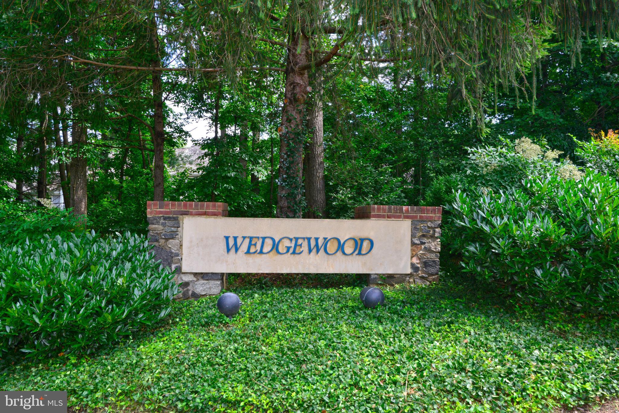 1301 Wedgewood Manor Way Reston, VA 20194 - Photo 3 of 55 Wedgewood Cluster