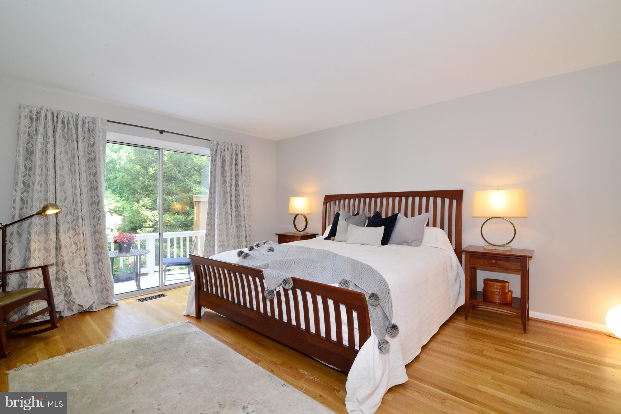1301 Wedgewood Manor Way Reston, VA 20194 - Photo 21 of 55 Main level master open to deck with sliding doors!