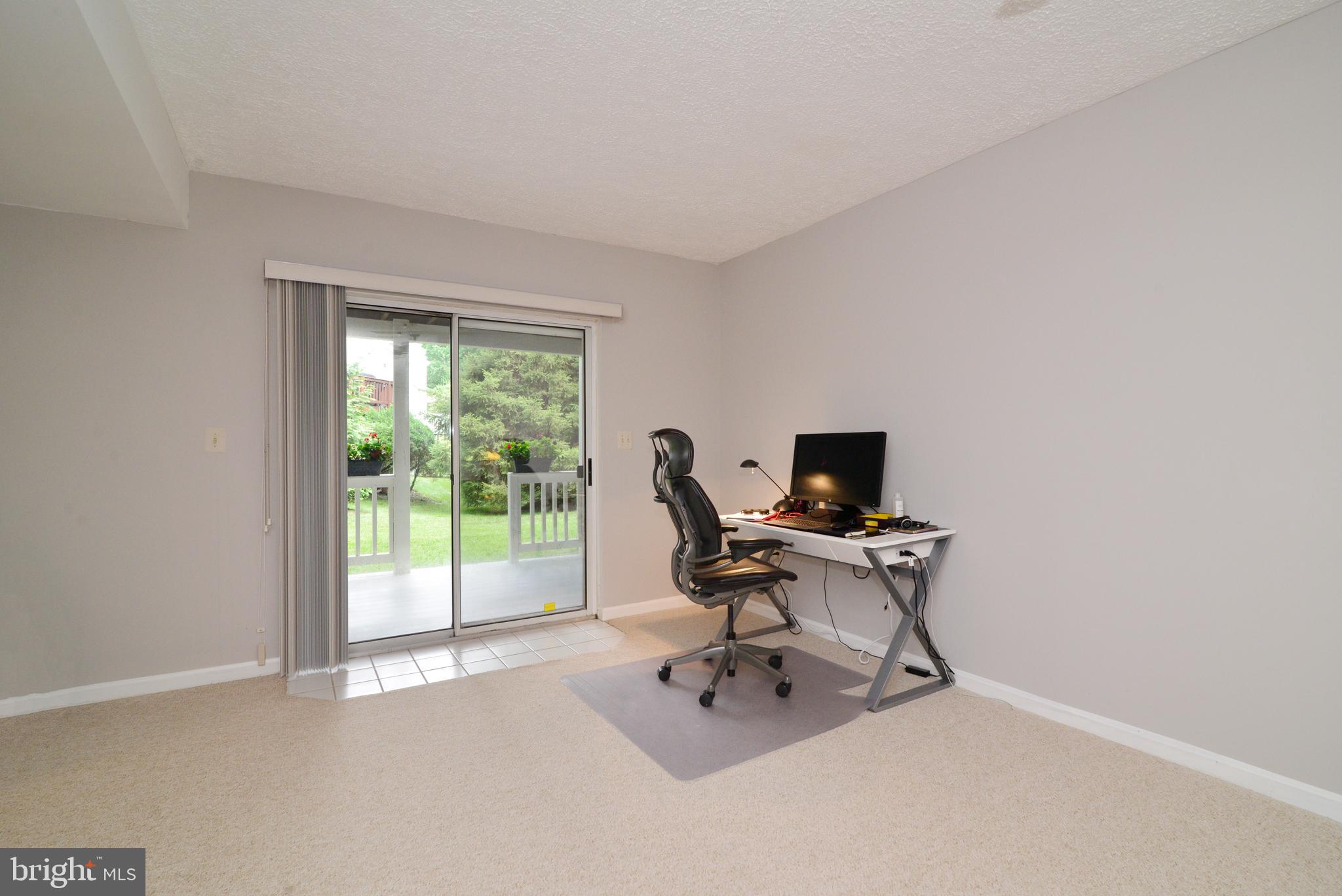 1301 Wedgewood Manor Way Reston, VA 20194 - Photo 45 of 55 Desk area on lower level, plenty of space!