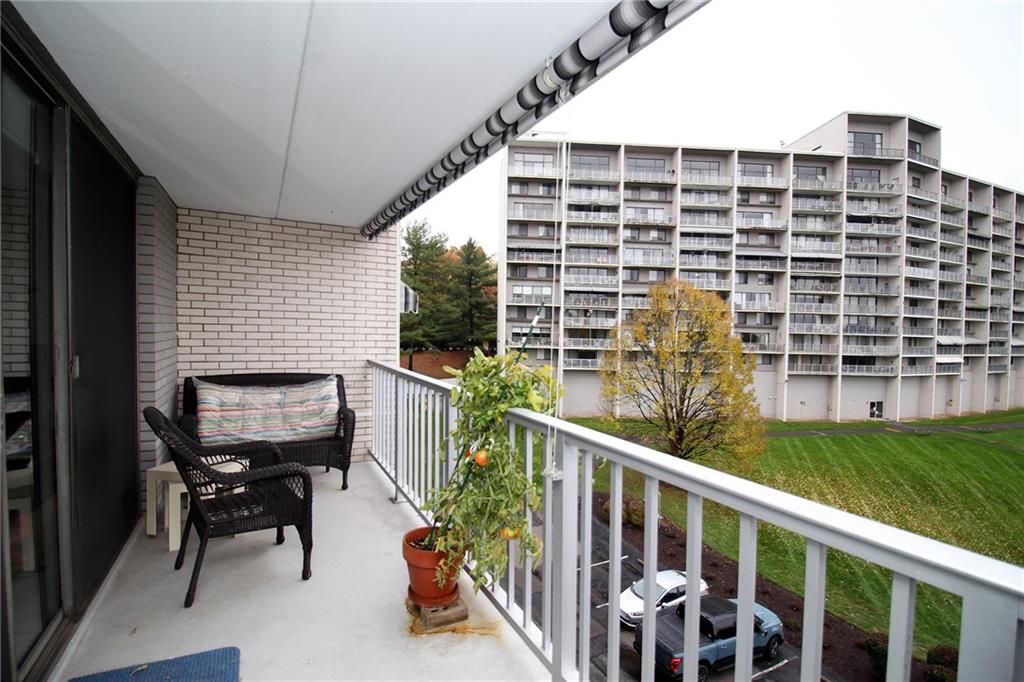 1160 Bower Hill Road, Unit 310A Pittsburgh, PA 15243 - Photo 11 of 46 a view of a balcony with chairs