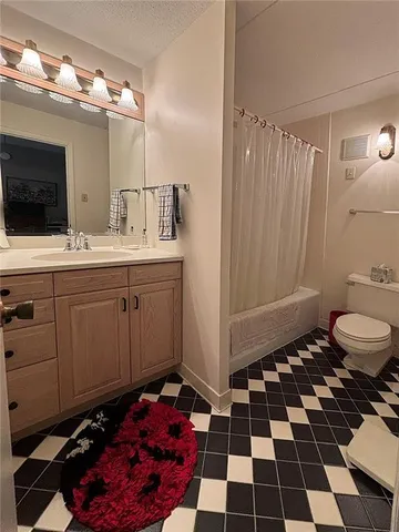 $149,900 | 1160 Bower Hill Road, Unit 310A, Pittsburgh, PA 15243