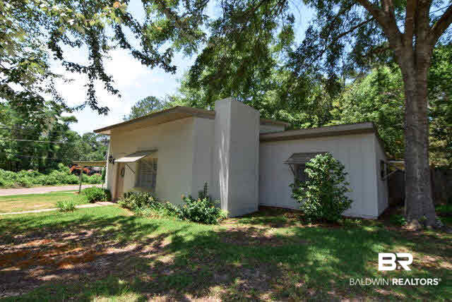 657 Johnson Avenue Fairhope, AL 36532 - Photo 2 of 23
