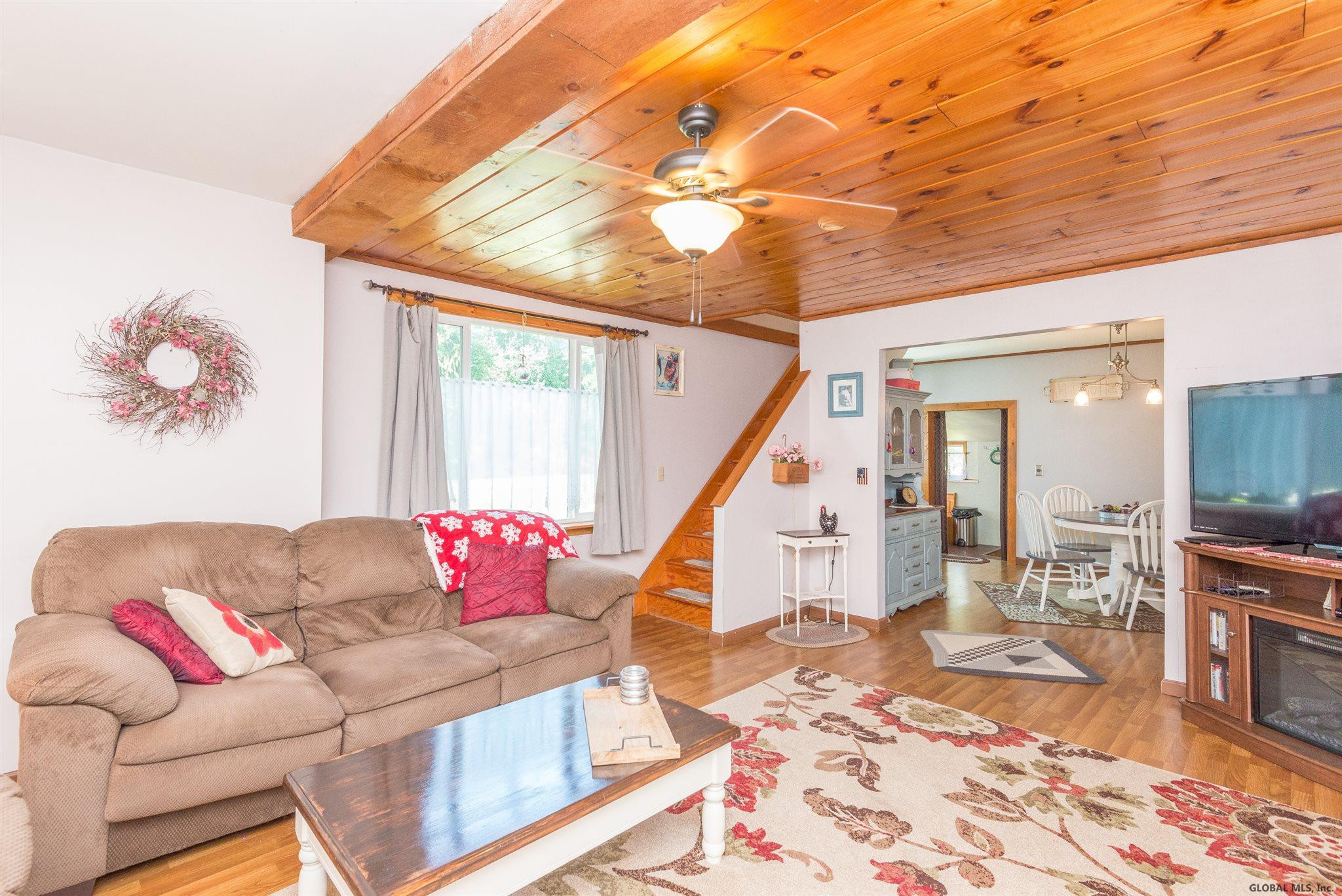 515 Mcclellan Road Schodack, NY 12123 - Photo 3 of 22 Photo 3