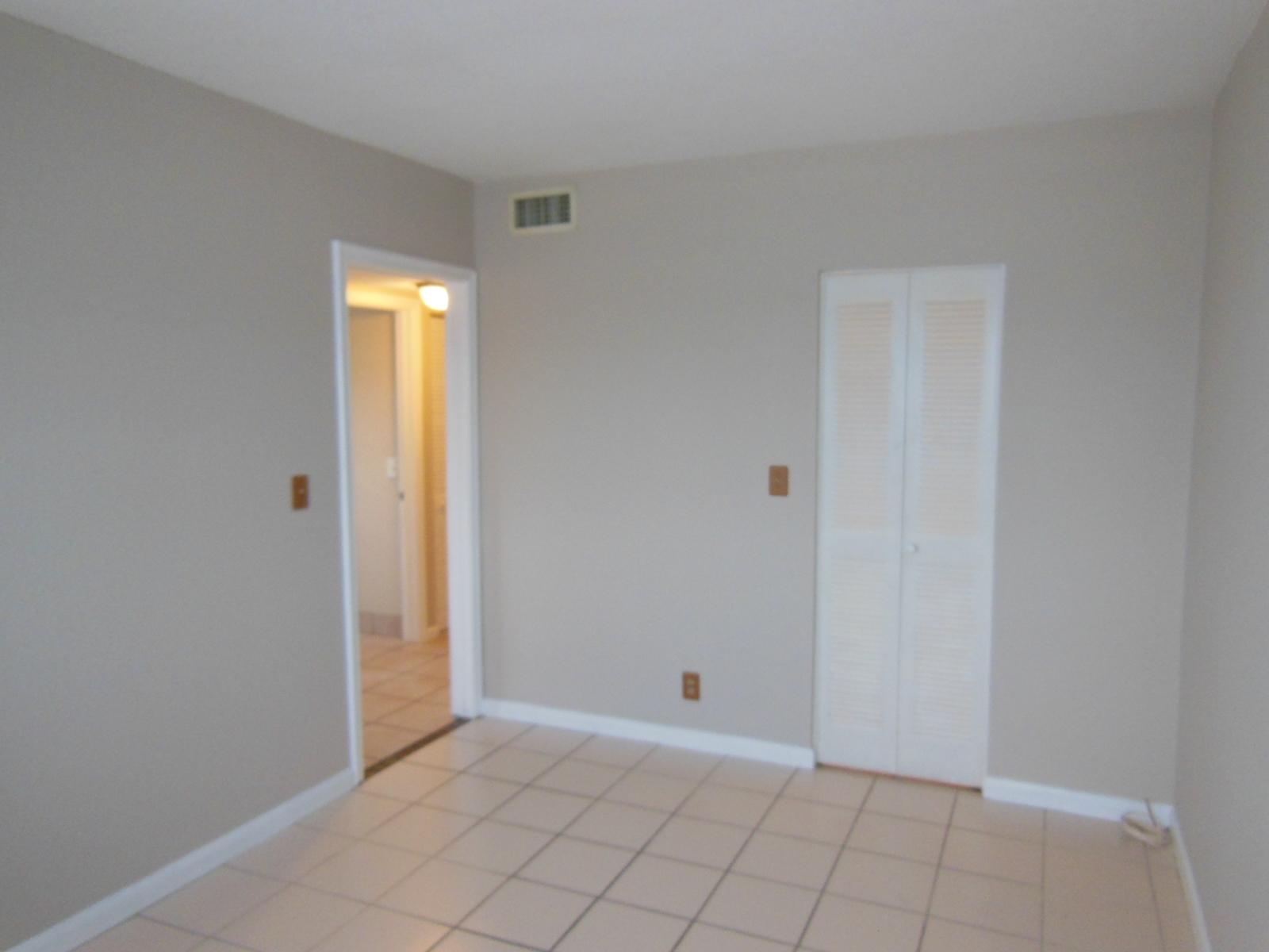 100 Royal Palm Way, Unit 2100 Boca Raton, FL 33432 - Photo 20 of 53 DSCN1437