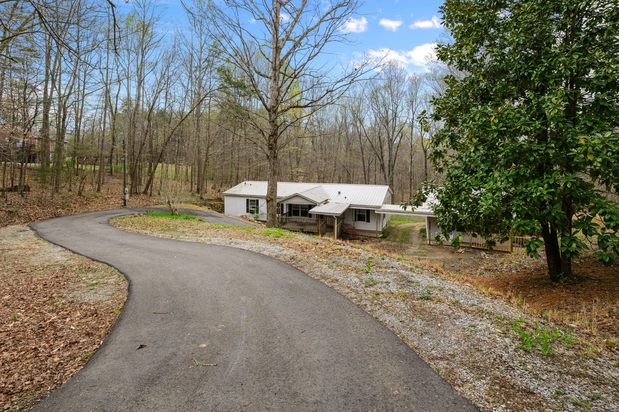 967 Williamson County Line Road Fairview, TN 37062 - Photo 2 of 27