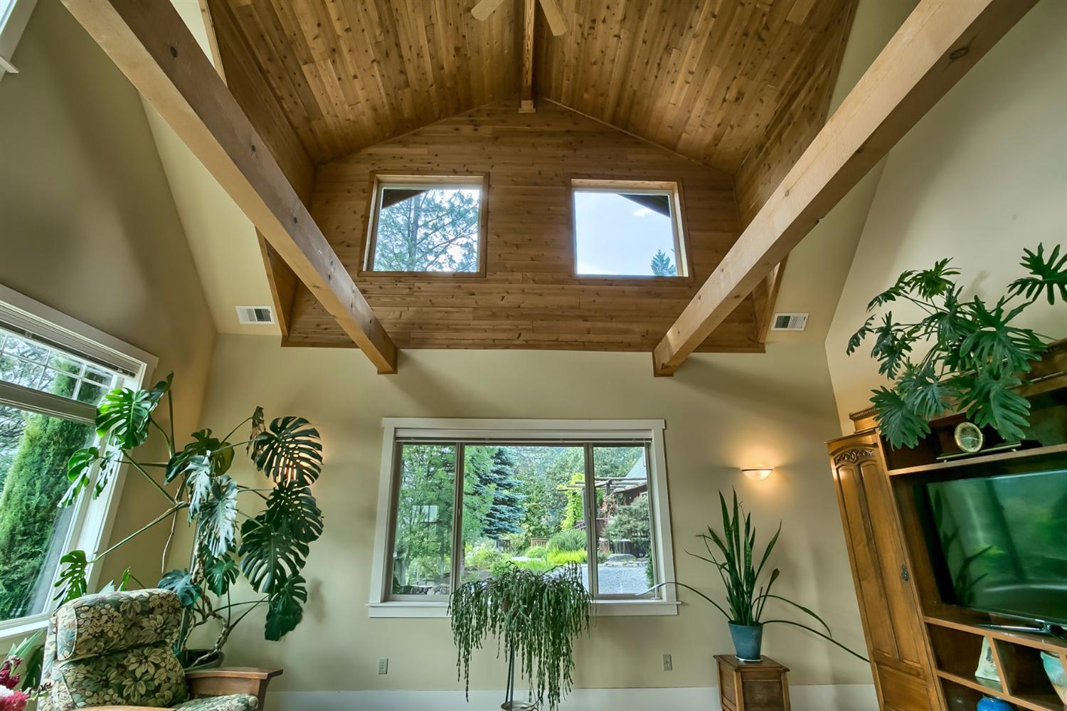 982 Kincaid Road Williams, OR 97544 - Photo 19 of 35 Gallery Image 19