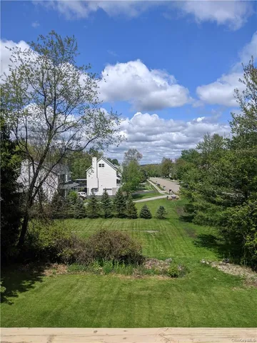 $2,100 | 176 Pine Tree Road, Unit 2, Monroe, NY 10950