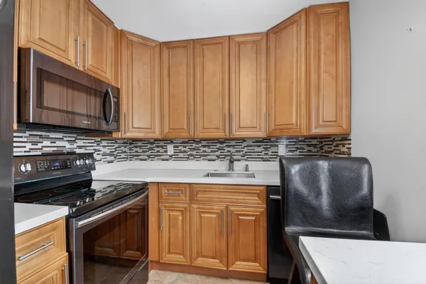 $170,000 | 743 Burgundy P, Delray Beach, FL 33484