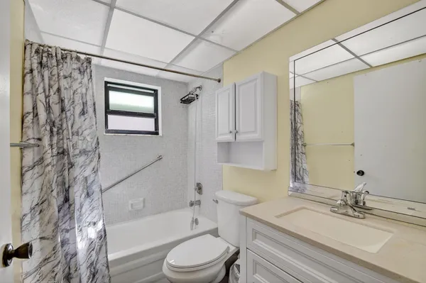 $170,000 | 743 Burgundy P, Delray Beach, FL 33484