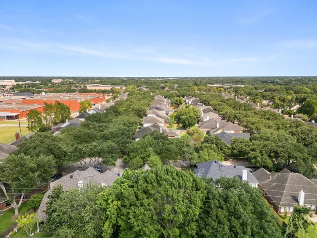 $2,600 | 4503 Summer Lakes, Sugar Land, TX 77479