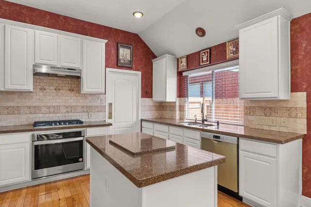 $2,600 | 4503 Summer Lakes, Sugar Land, TX 77479