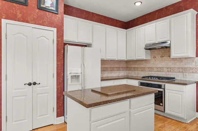 $2,600 | 4503 Summer Lakes, Sugar Land, TX 77479