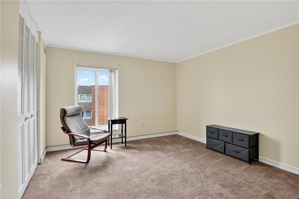 5 Bayard Road, Unit 912 Pittsburgh, PA 15213 - Photo 15 of 36 With soft, neutral tones and an abundance of natural light, this bedroom is the perfect room for you to customize, offering bright, airy, and peaceful energy.