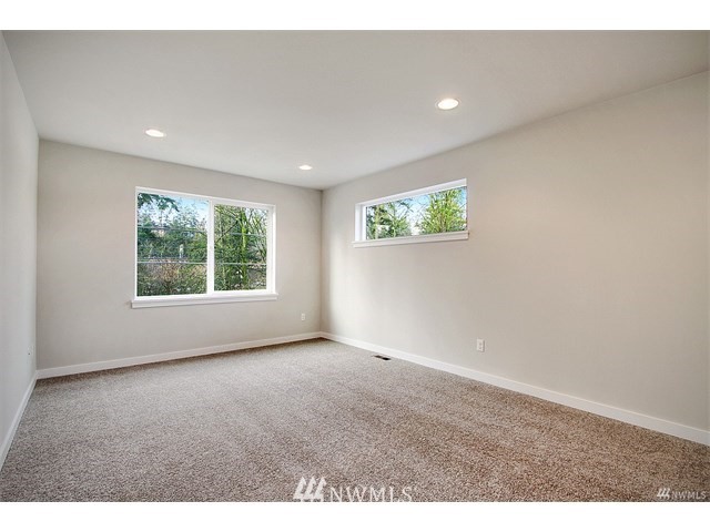 12 200th Place Southwest Bothell, WA 98012 - Photo 11 of 14