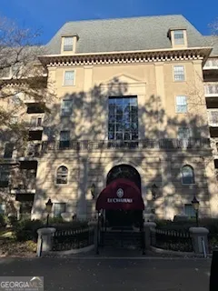 $2,500 | 2865 Lenox Road Northeast, Unit 202, Atlanta, GA 30324