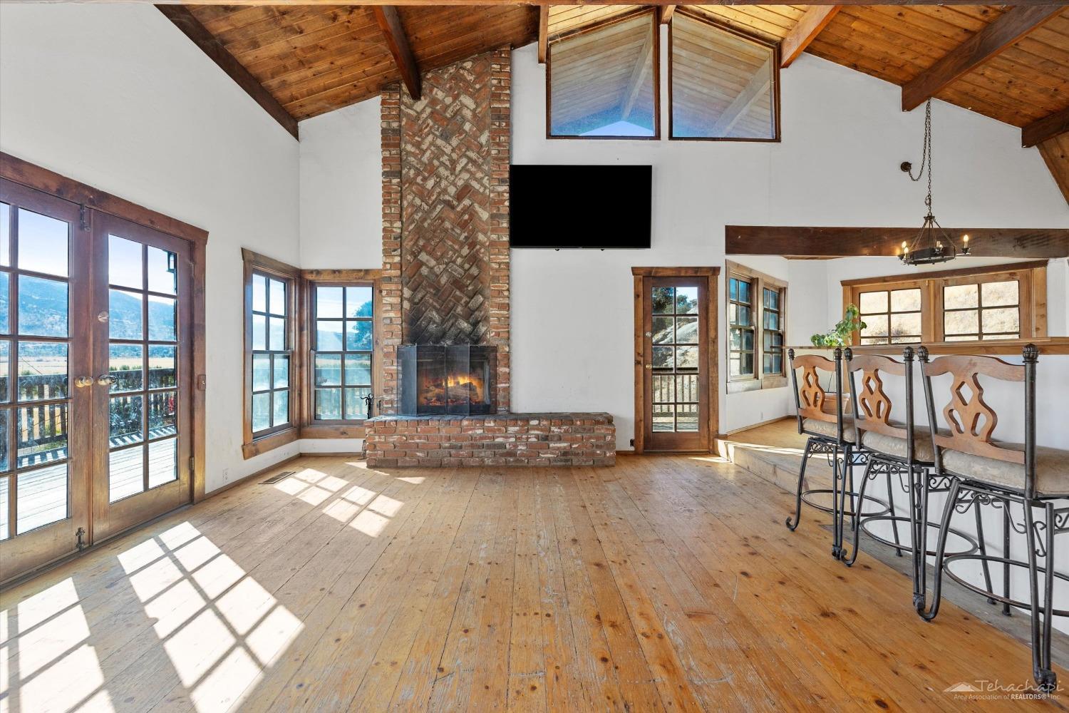 19921 Sasia Road Tehachapi, CA 93561 - Photo 16 of 58 Gallery Image 16