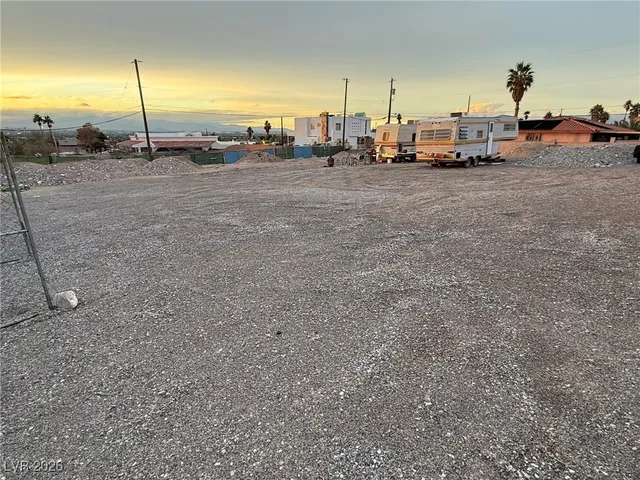 $250,000 | 6942 Stewart Avenue, Las Vegas, NV 89110