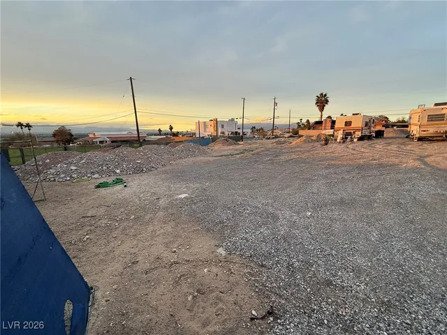 $250,000 | 6942 Stewart Avenue, Las Vegas, NV 89110
