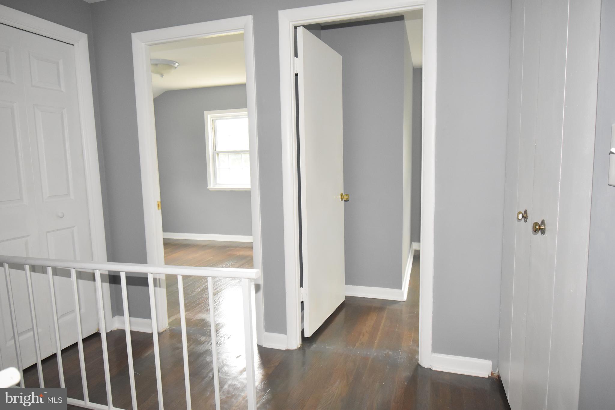1430 Hallwood Road Baltimore, MD 21228 - Photo 22 of 28 Gallery Image 22