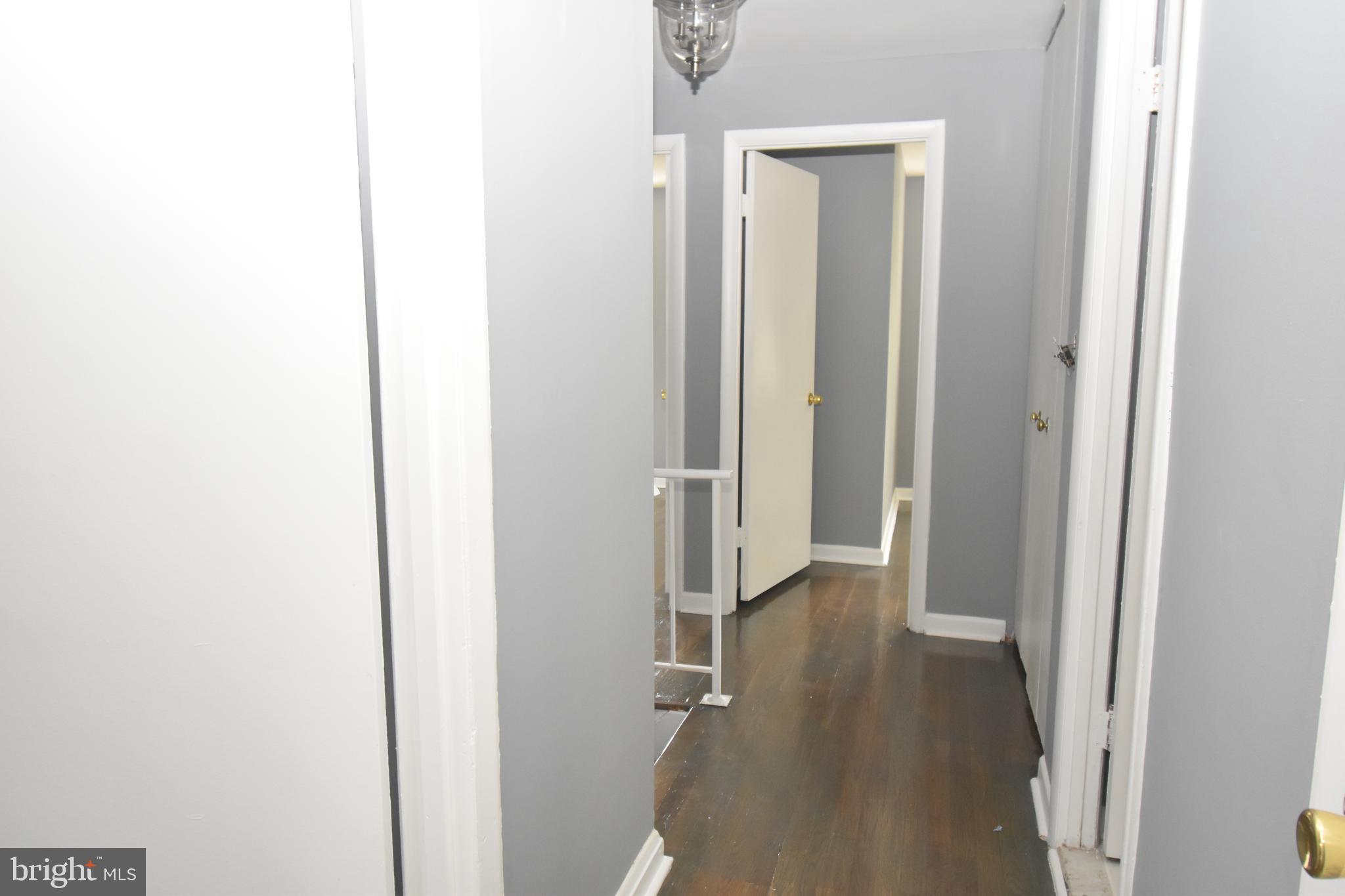 1430 Hallwood Road Baltimore, MD 21228 - Photo 23 of 28 Gallery Image 23