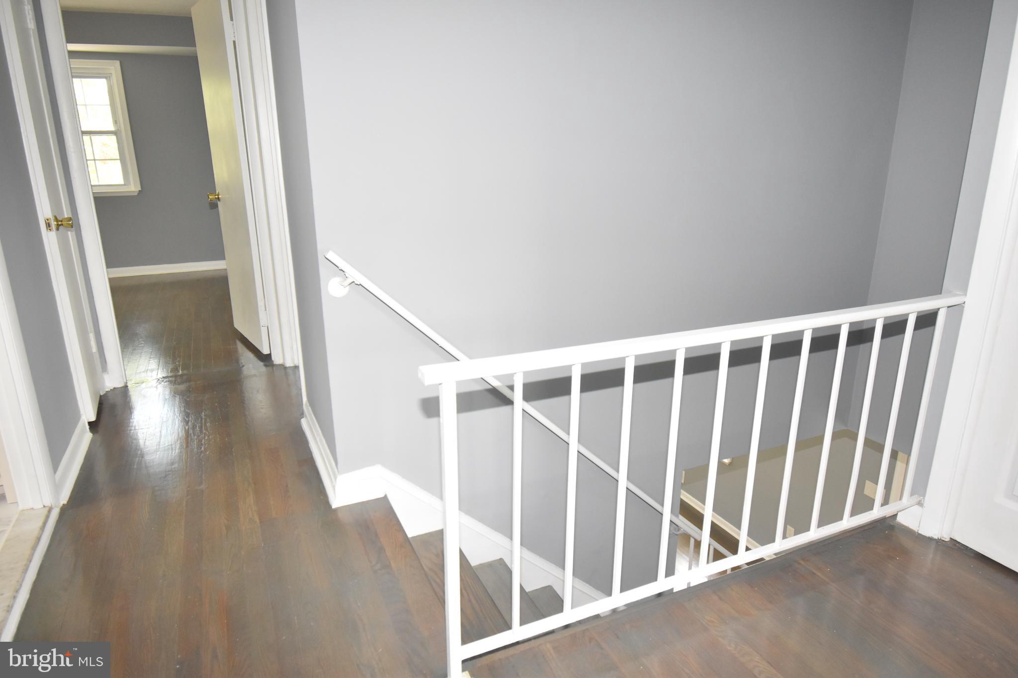 1430 Hallwood Road Baltimore, MD 21228 - Photo 24 of 28 Gallery Image 24