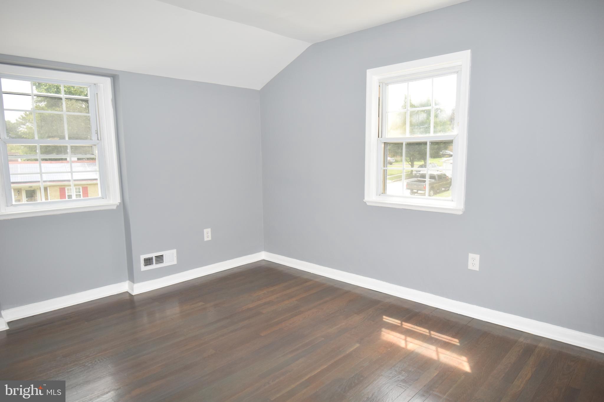 1430 Hallwood Road Baltimore, MD 21228 - Photo 25 of 28 Gallery Image 25
