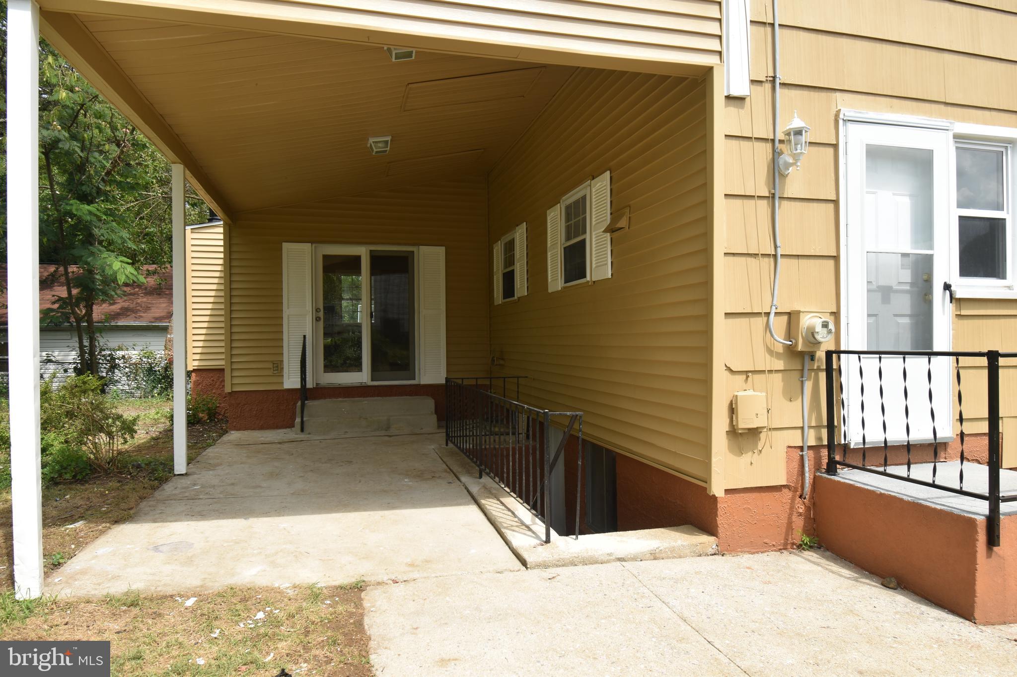 1430 Hallwood Road Baltimore, MD 21228 - Photo 27 of 28 Gallery Image 27