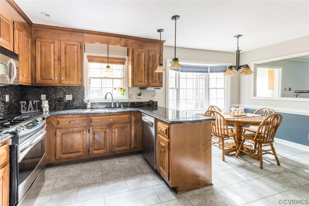13903 Turtle Hill Road Midlothian, VA 23112 - Photo 8 of 45 Gallery Image 8