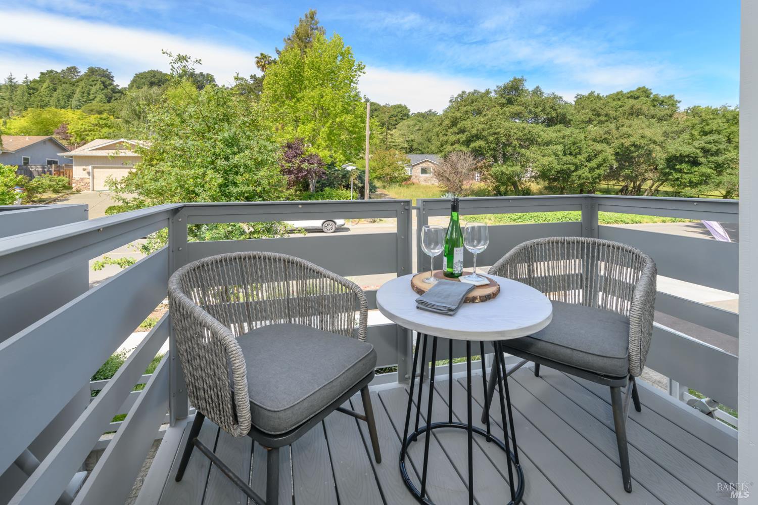 1116 Foster Road Napa, CA 94558 - Photo 2 of 26