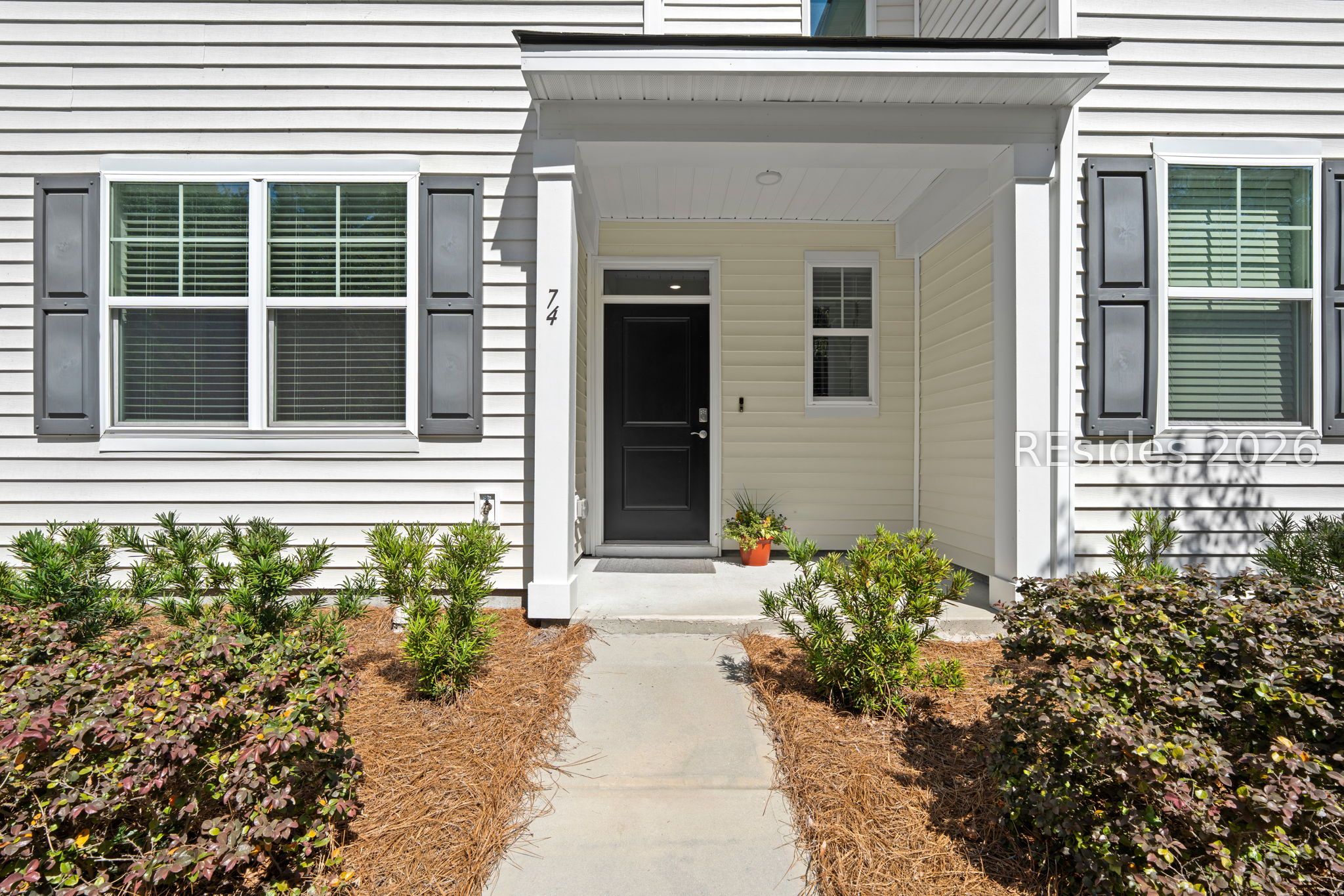 74 Slater Street Bluffton, SC 29909 - Photo 4 of 40