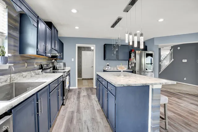 $358,999 | 9001 Harrison Run Court, Indianapolis, IN 46256