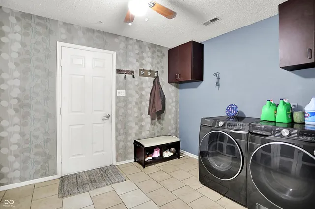 $358,999 | 9001 Harrison Run Court, Indianapolis, IN 46256