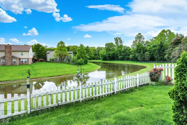 $358,999 | 9001 Harrison Run Court, Indianapolis, IN 46256