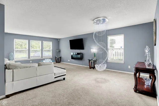 $358,999 | 9001 Harrison Run Court, Indianapolis, IN 46256