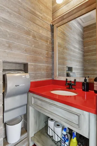 $5,250,000 | 3408 Zenith Avenue South, Minneapolis, MN 55416