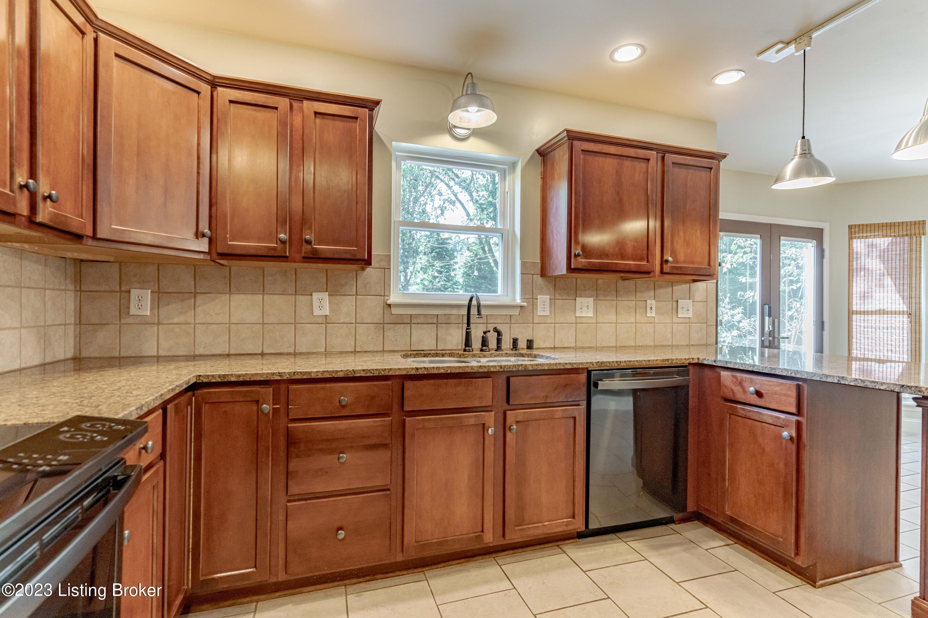 7544 Turner Ridge Road Crestwood, KY 40014 - Photo 28 of 74 DSC03976