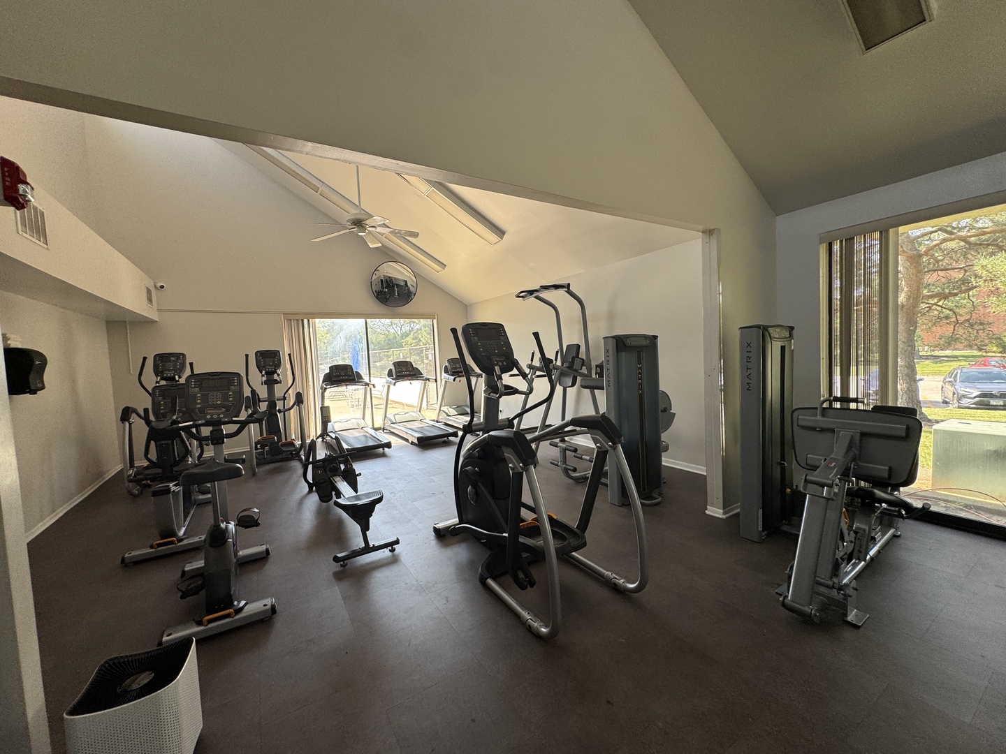 1415 East Central Road, Unit 301A Arlington Heights, IL 60005 - Photo 18 of 19 a view of a room with gym equipment