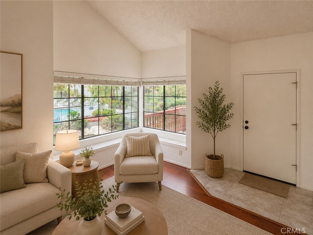 4005 Carmel View Road, Unit 62 San Diego, CA 92130 - Photo 4 of 12 This home has been virtually staged.
