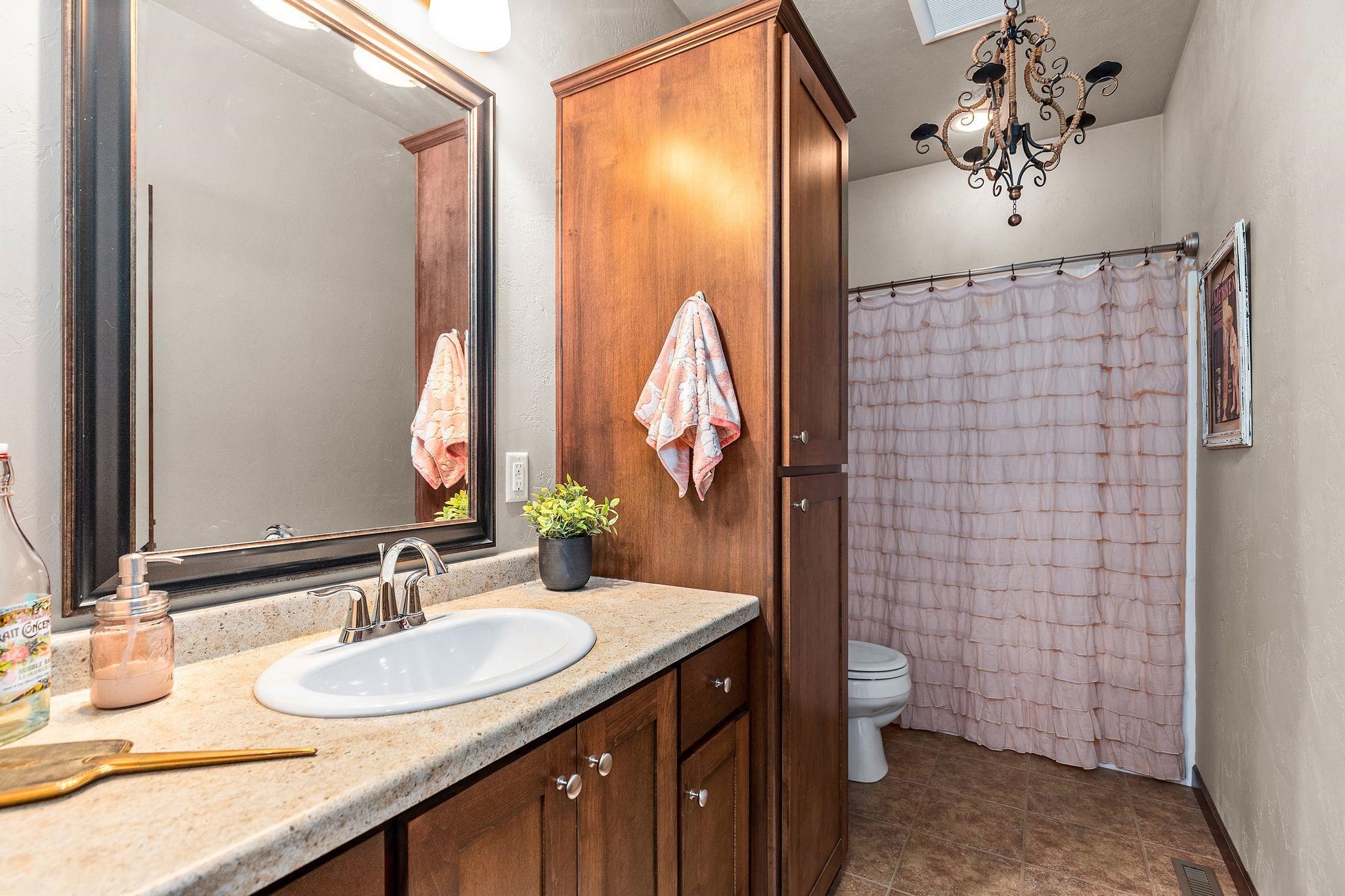 N9050 Spring Valley Road Menasha, WI 54952 - Photo 13 of 42