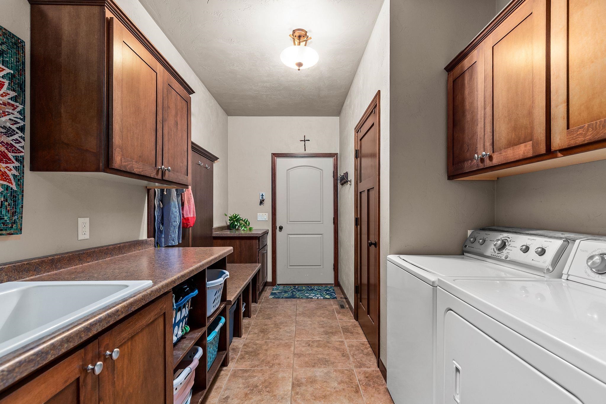 N9050 Spring Valley Road Menasha, WI 54952 - Photo 16 of 42